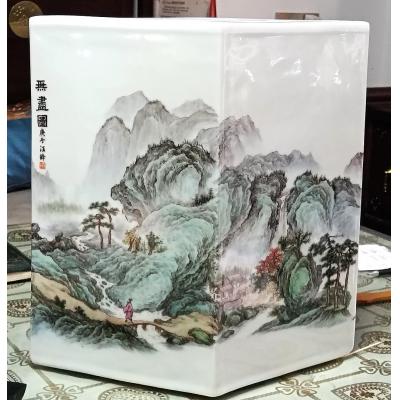 《无尽图》汪锋陶瓷作品 粉彩 菱形镶器 长34.5cm宽20cm高36cm